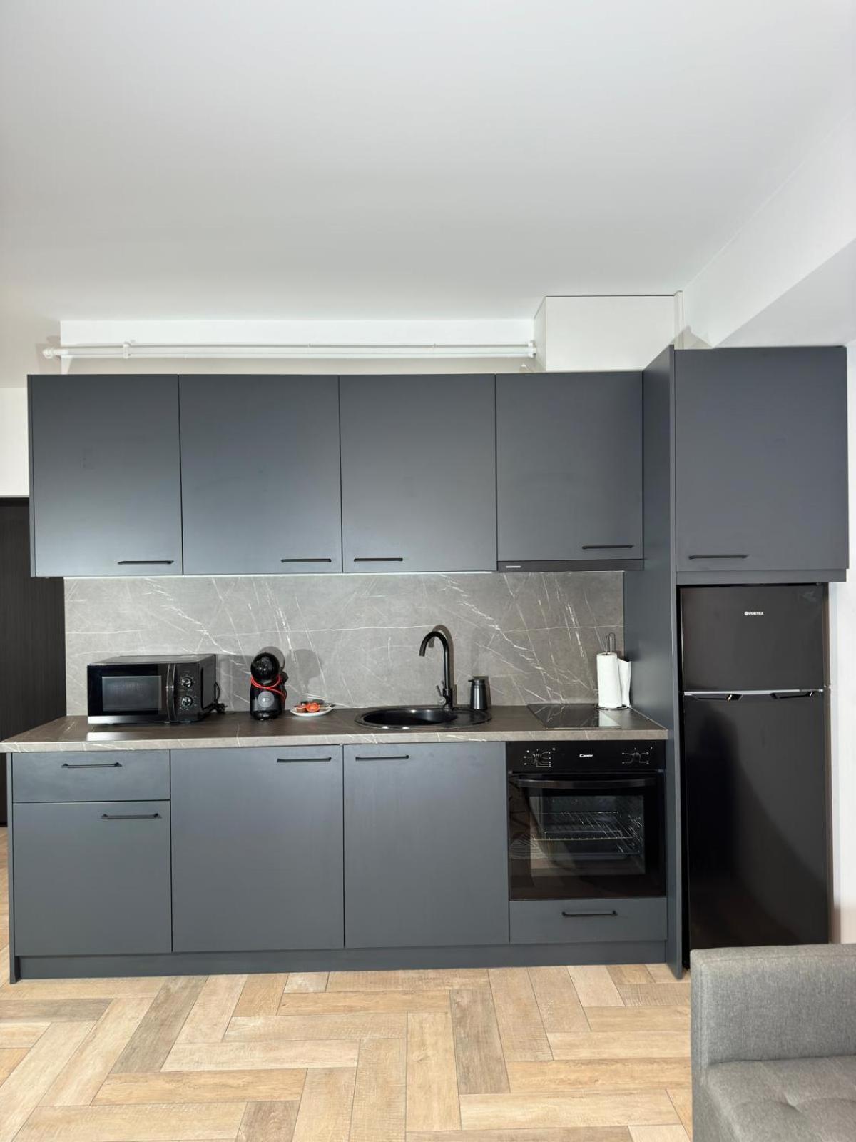 קלוז'-נאפוקה The Nest Apartment Minimalist מראה חיצוני תמונה